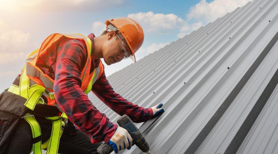 Professional Emergency Roof Repairs services in Hallsboro, NC